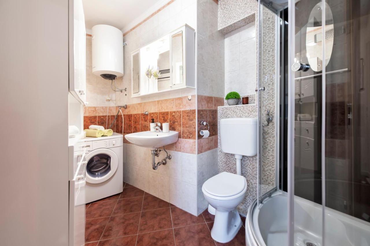 Ap Downtown Apartment Rovinj Dış mekan fotoğraf