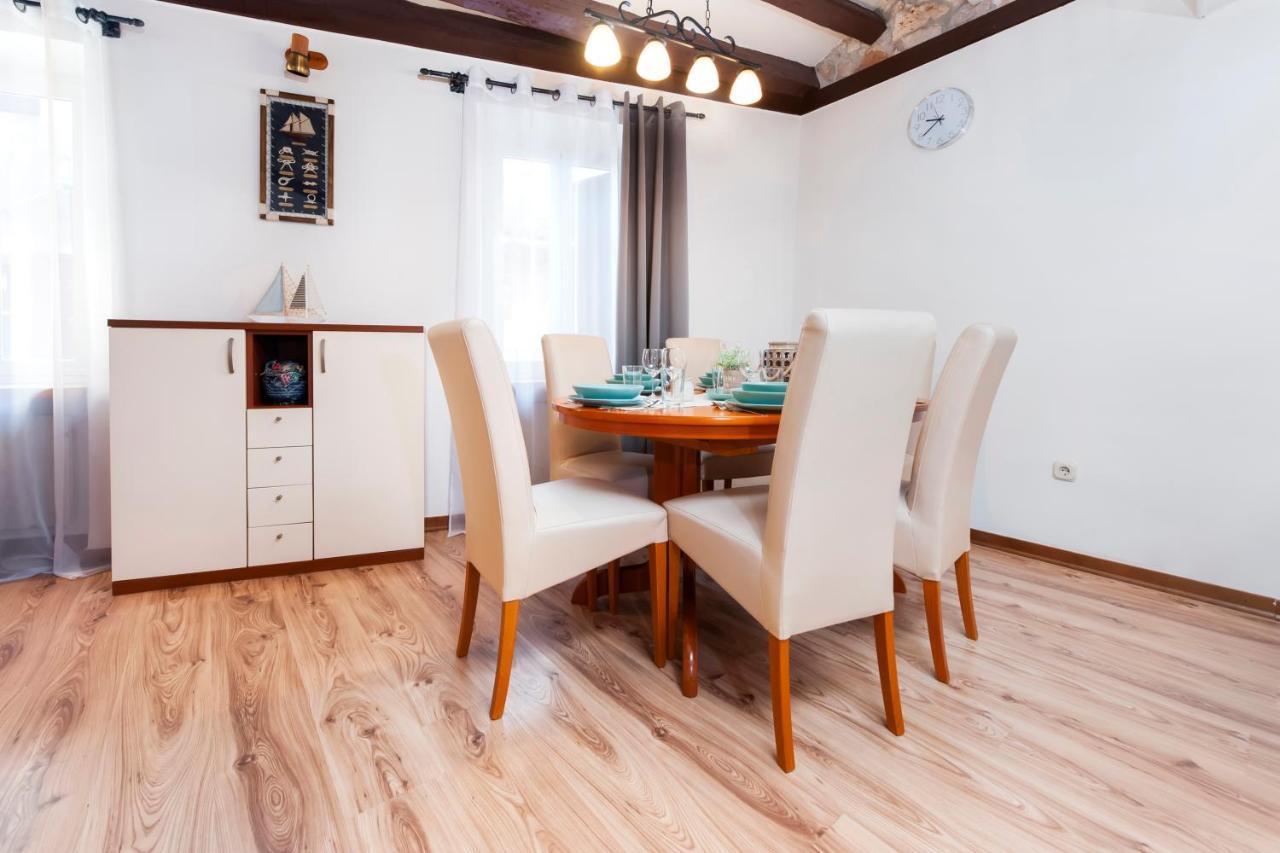 Ap Downtown Apartment Rovinj Dış mekan fotoğraf