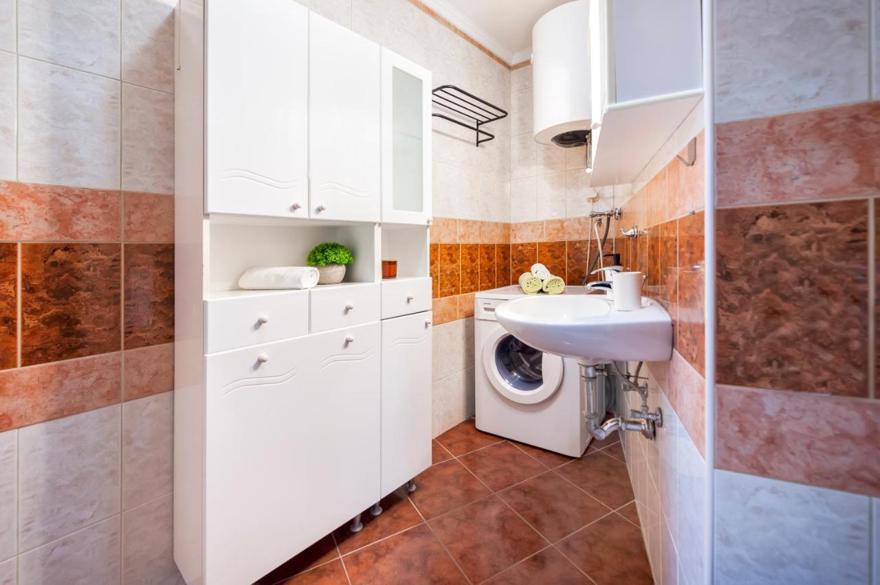 Ap Downtown Apartment Rovinj Dış mekan fotoğraf