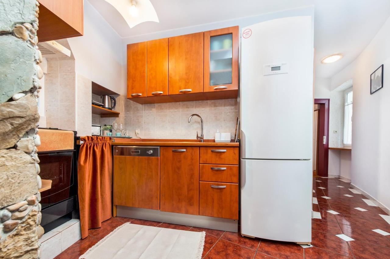 Ap Downtown Apartment Rovinj Dış mekan fotoğraf